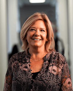 Alison Brooks-4Web